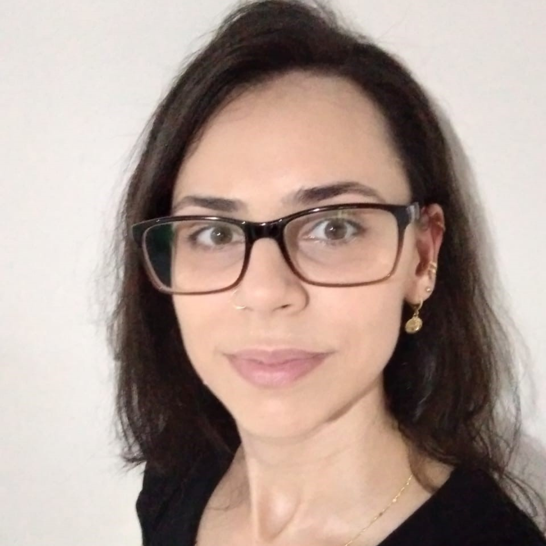 Fabiana Saikoski Fabiana Saikoski
